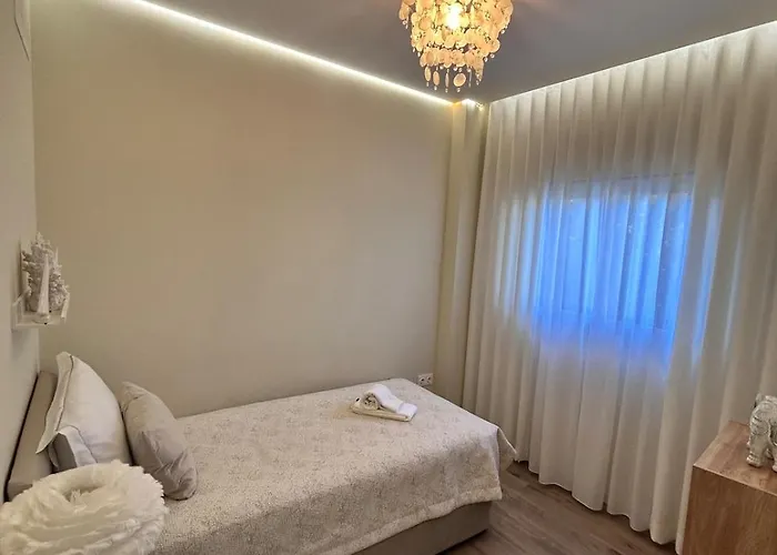 Apartment Feel Like *