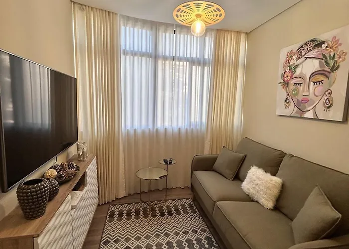 Feel Like Apartment *